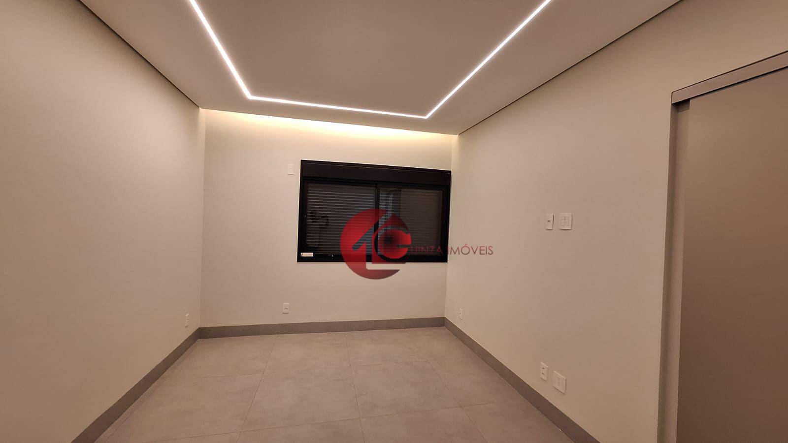 Sobrado à venda com 3 quartos, 300m² - Foto 18