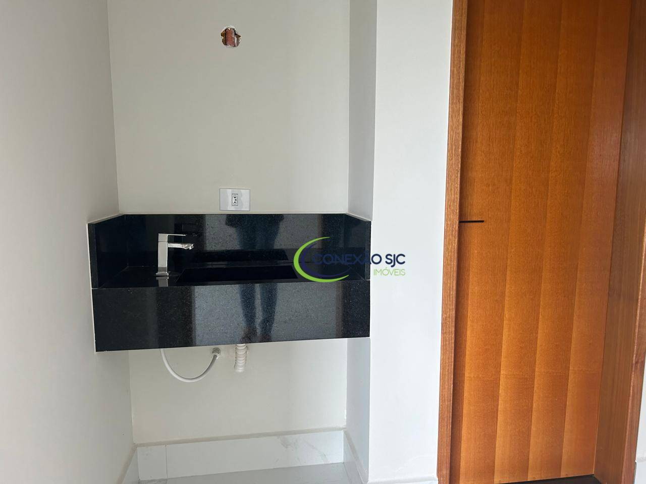 Sobrado à venda e aluguel com 4 quartos, 240m² - Foto 8