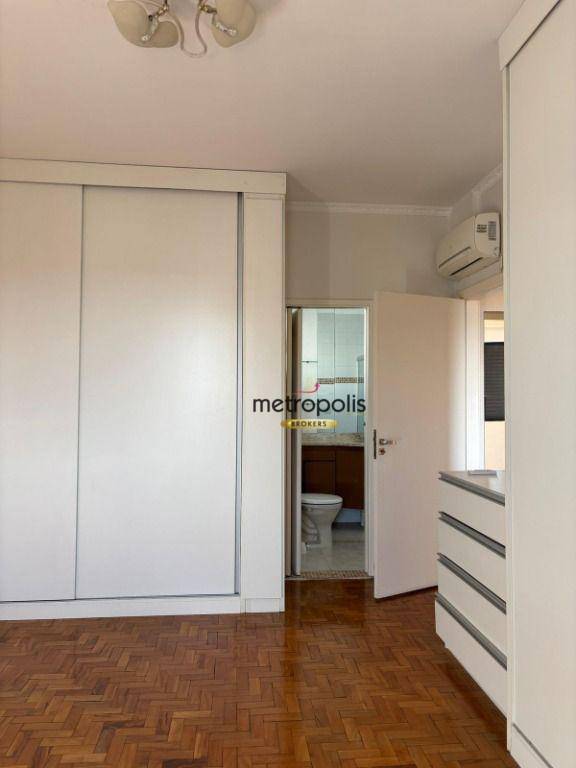 Apartamento para alugar com 3 quartos, 130m² - Foto 14