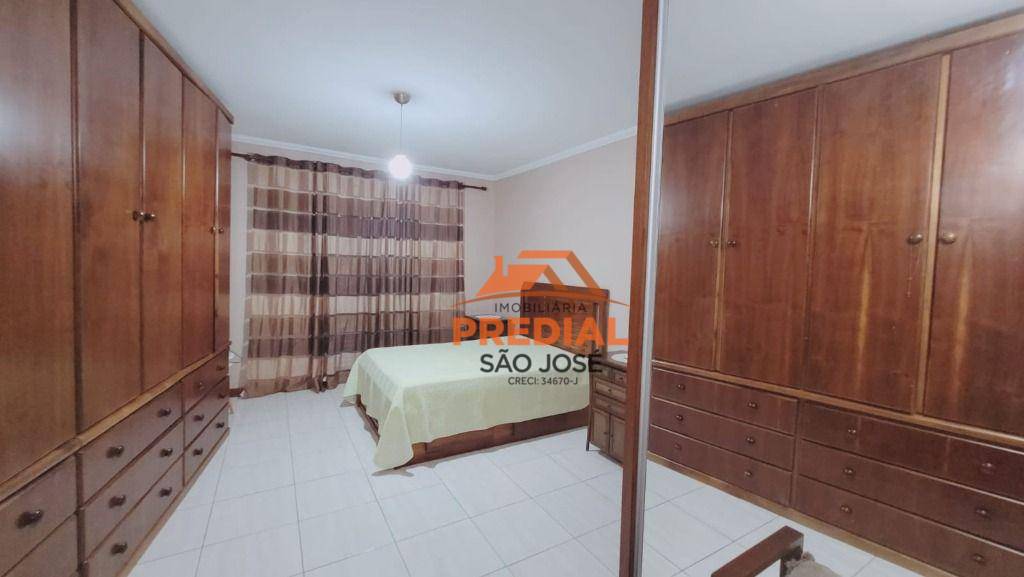 Casa à venda com 3 quartos, 151m² - Foto 13