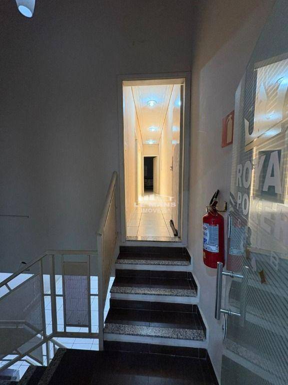 Casa, 3 quartos, 190 m² - Foto 3