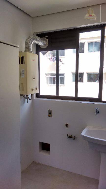 Apartamento à venda com 2 quartos, 70m² - Foto 8