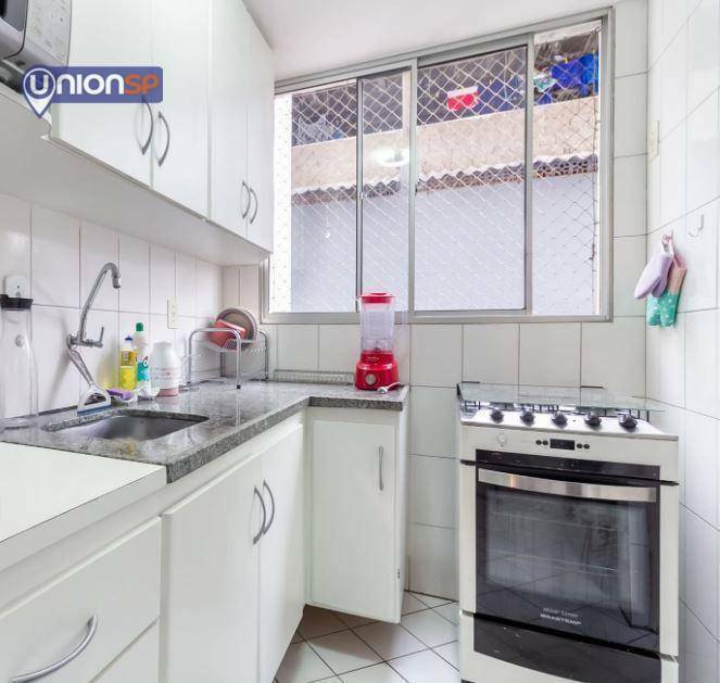 Apartamento à venda com 2 quartos, 56m² - Foto 13