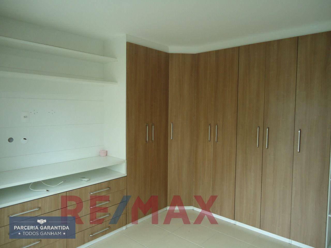 Apartamento à venda com 3 quartos, 100m² - Foto 5