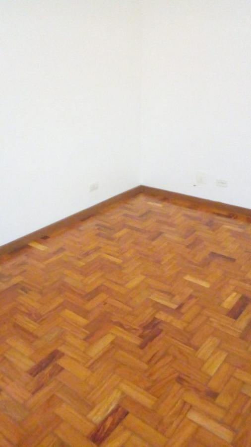 Apartamento à venda com 2 quartos, 60m² - Foto 2