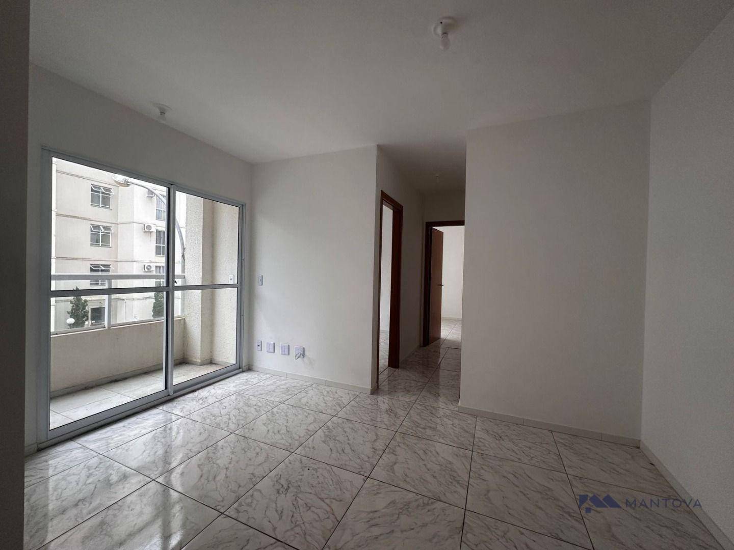 Apartamento à venda com 2 quartos, 44m² - Foto 1