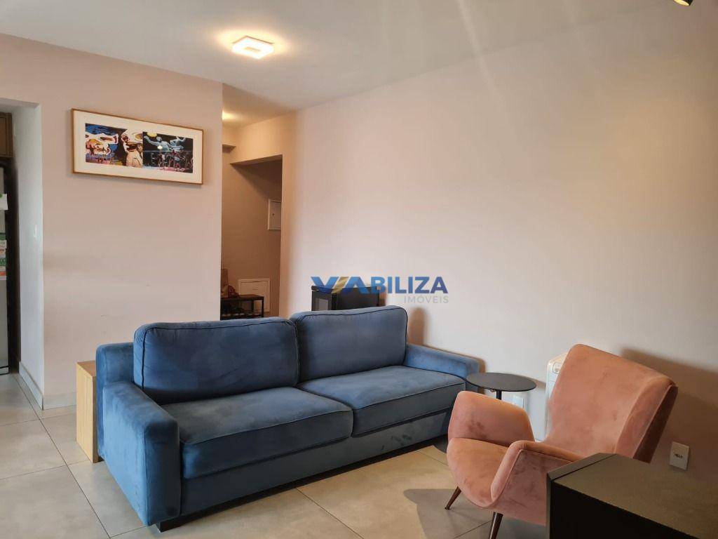 Apartamento à venda com 3 quartos, 107m² - Foto 1