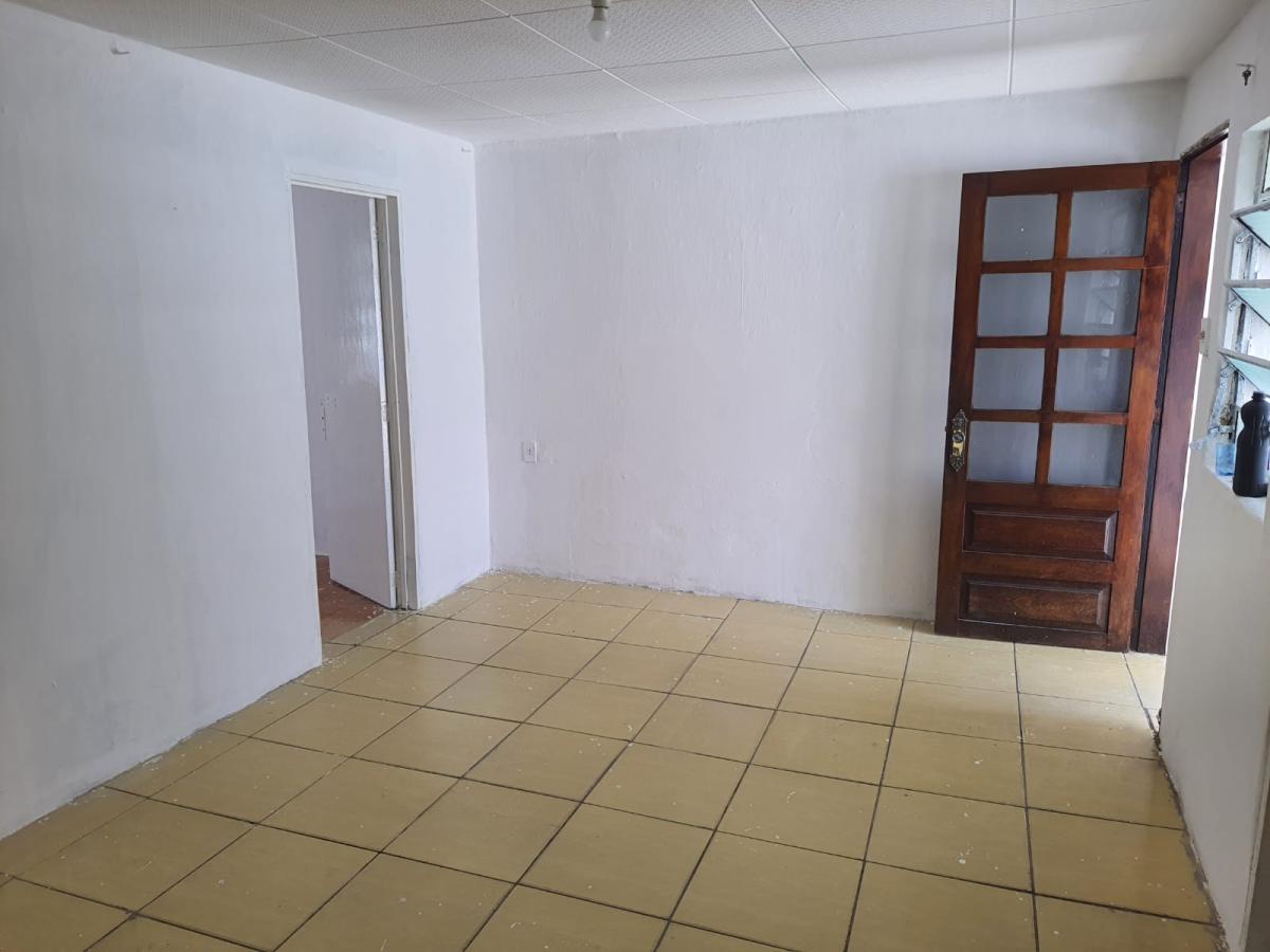 Casa à venda com 3 quartos, 200m² - Foto 6