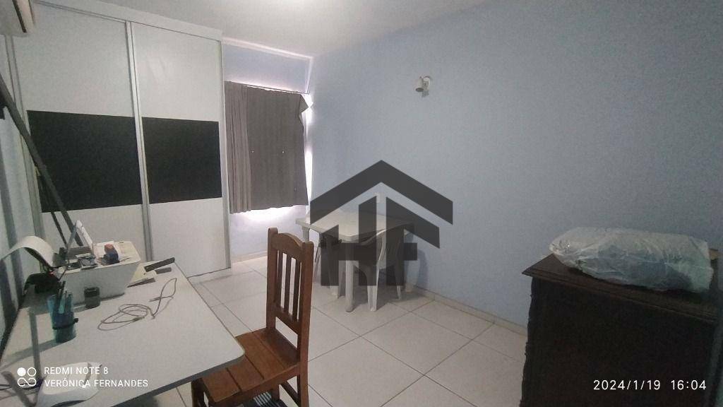 Apartamento à venda com 5 quartos, 220m² - Foto 18