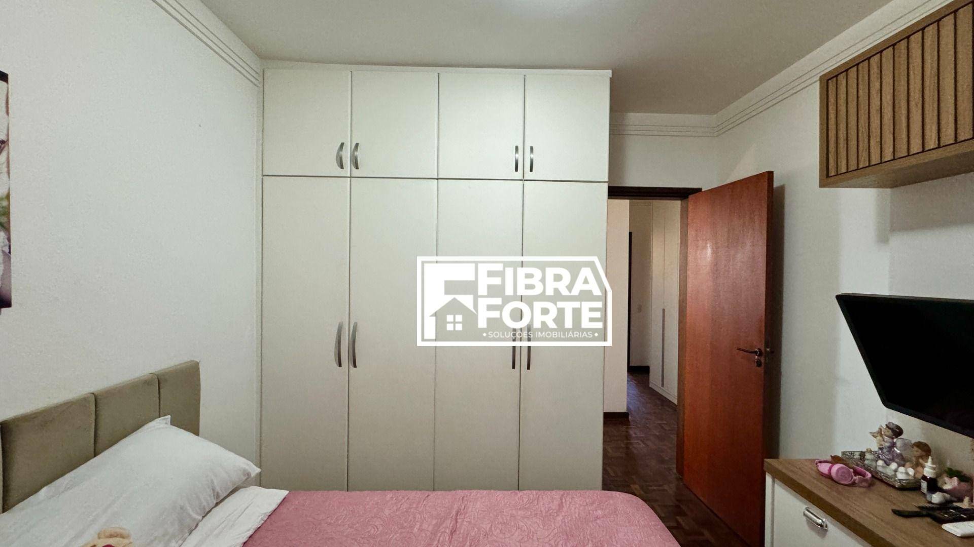 Casa de Condomínio para alugar com 3 quartos, 200m² - Foto 35