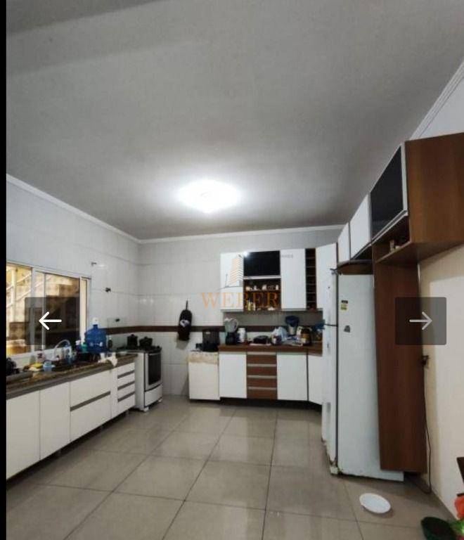 Casa à venda com 3 quartos, 146m² - Foto 8
