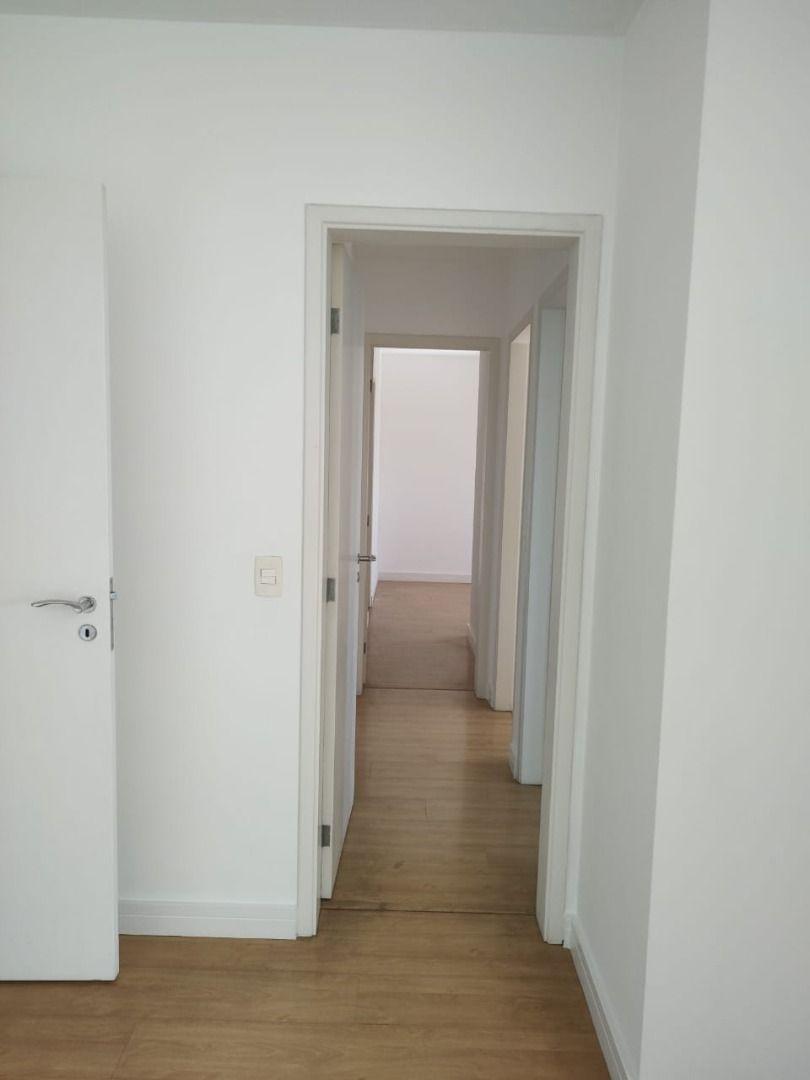 Apartamento para alugar com 3 quartos, 90m² - Foto 13