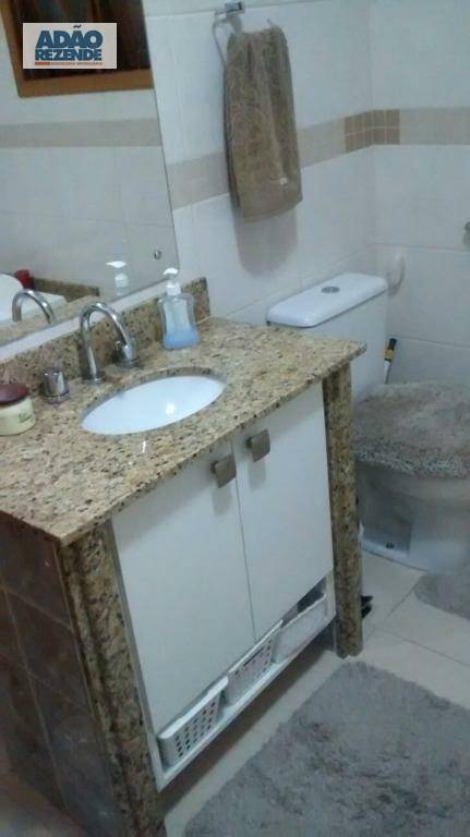 Casa de Condomínio à venda com 3 quartos, 124m² - Foto 12