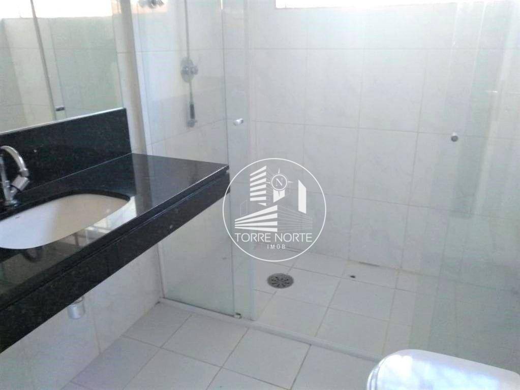 Sobrado à venda com 1 quarto, 139m² - Foto 2