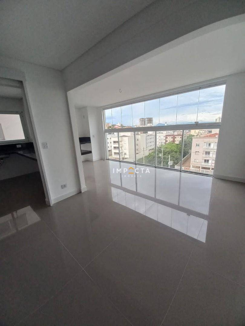 Apartamento à venda com 3 quartos, 125m² - Foto 22