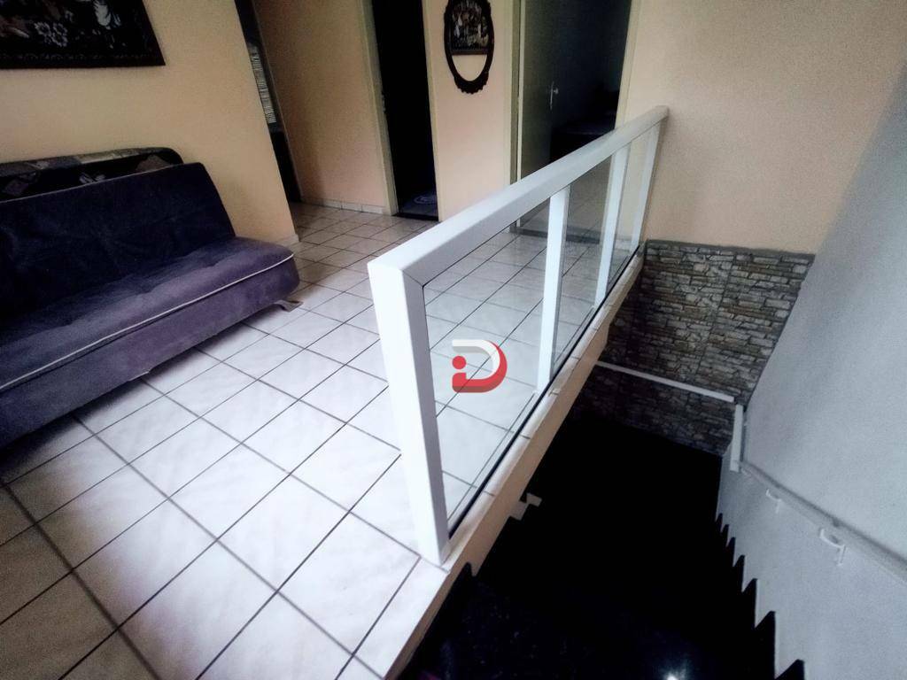 Sobrado à venda com 4 quartos, 250m² - Foto 6