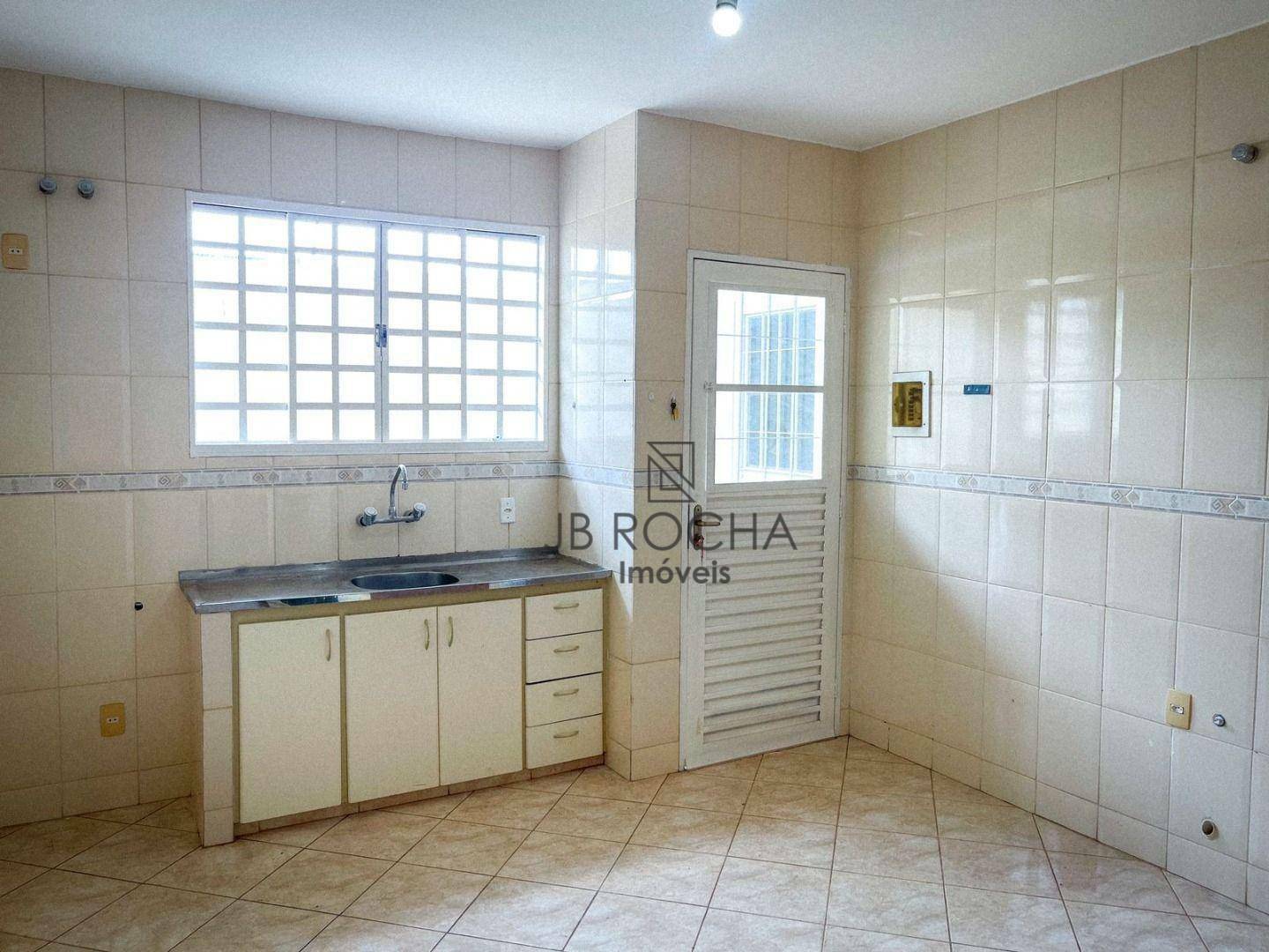 Casa de Condomínio para alugar com 2 quartos, 172m² - Foto 29