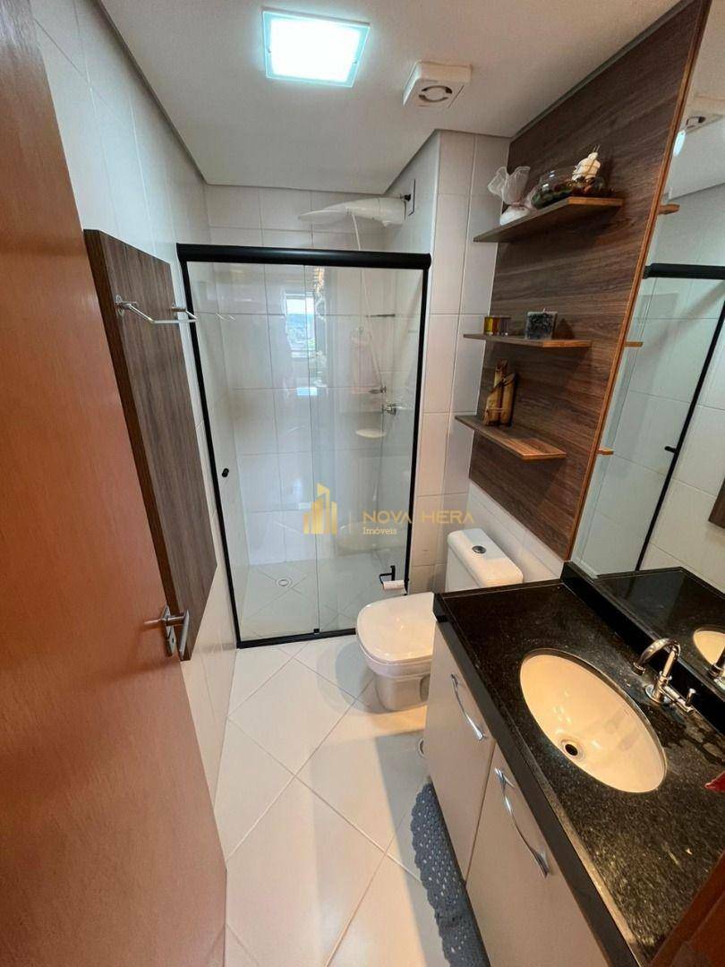 Apartamento à venda com 3 quartos, 75m² - Foto 9