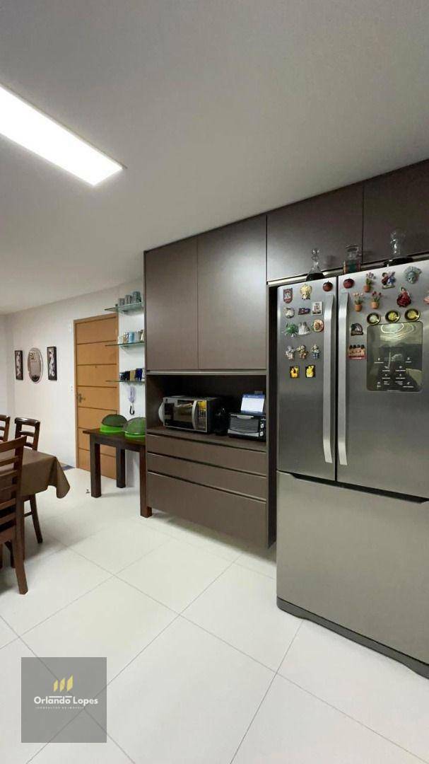Apartamento à venda com 4 quartos, 258m² - Foto 16