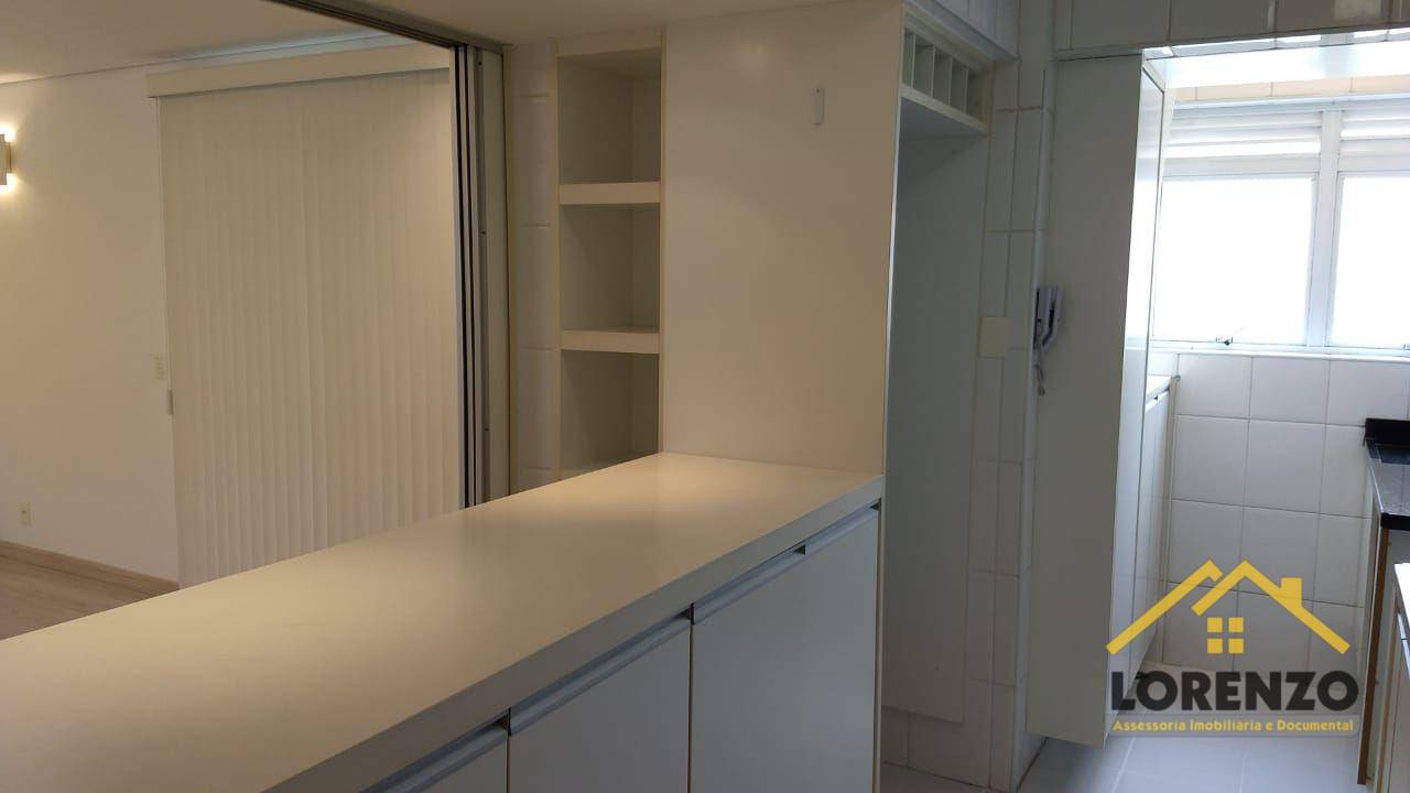 Apartamento à venda com 2 quartos, 85m² - Foto 10