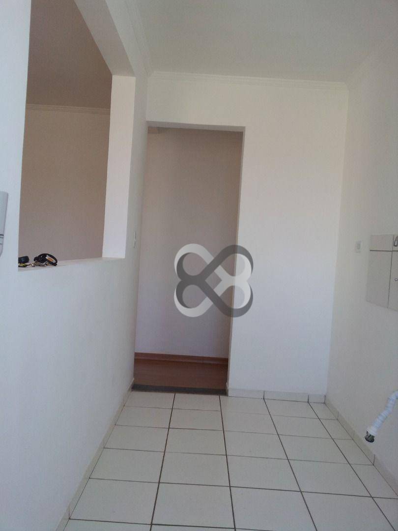 Apartamento à venda com 2 quartos, 48m² - Foto 3