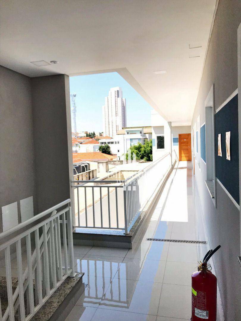 Apartamento à venda com 2 quartos, 42m² - Foto 2