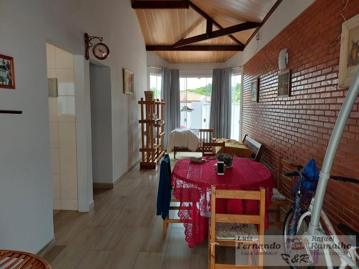 Casa à venda com 3 quartos, 300m² - Foto 10