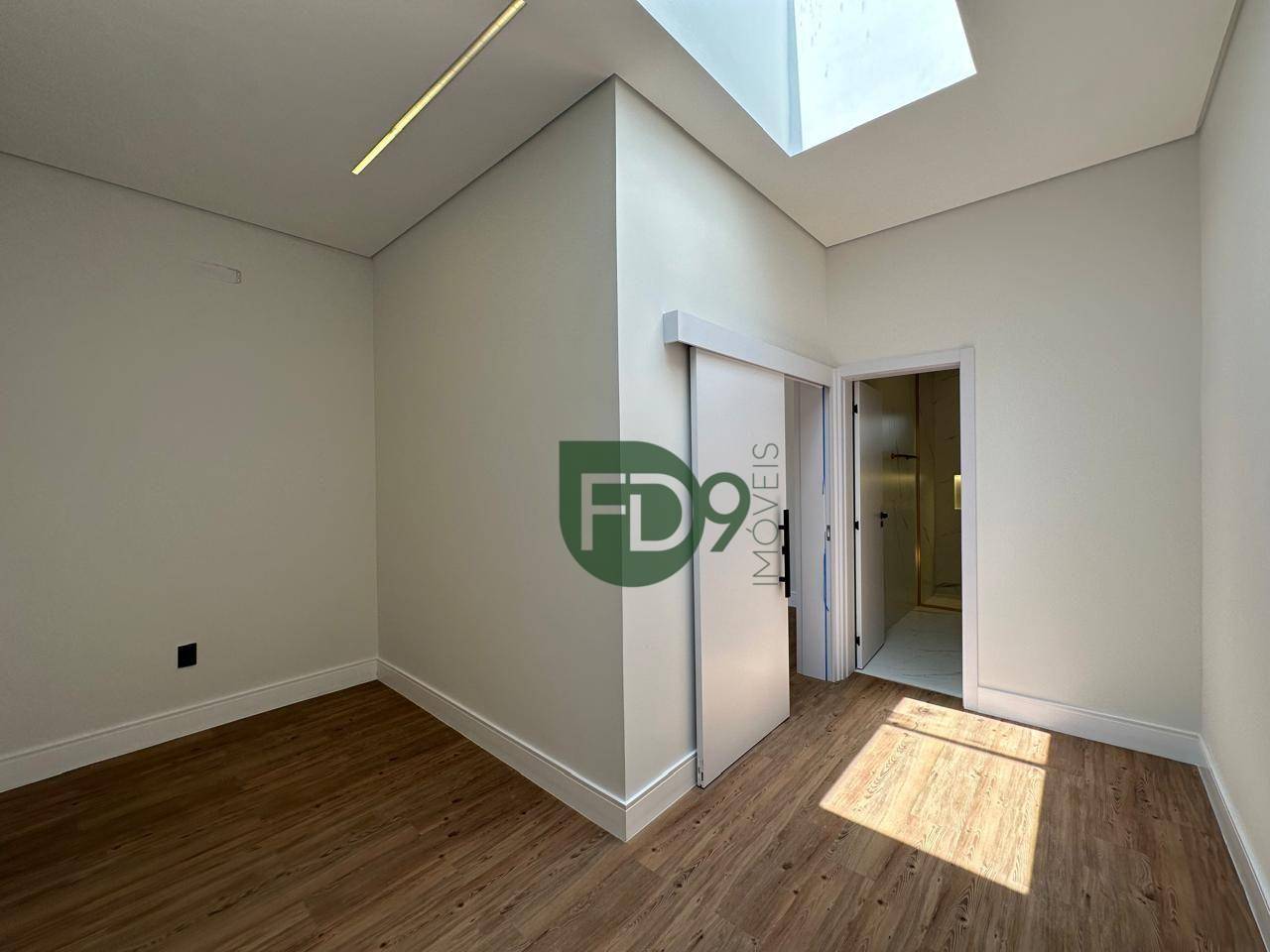 Casa de Condomínio à venda com 3 quartos, 187m² - Foto 14