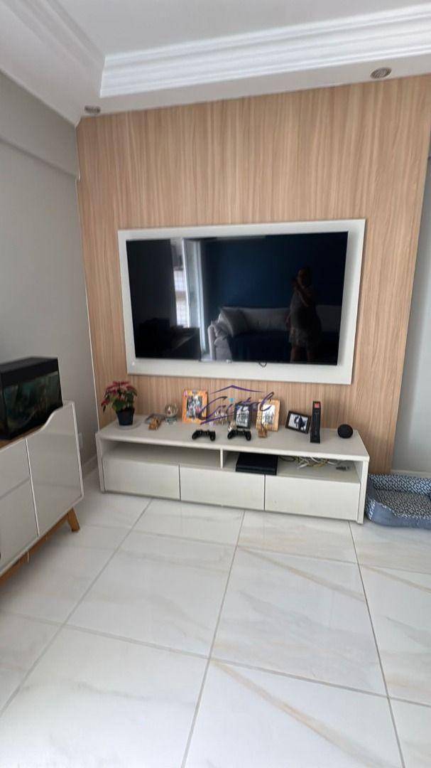 Apartamento à venda com 2 quartos, 105m² - Foto 4