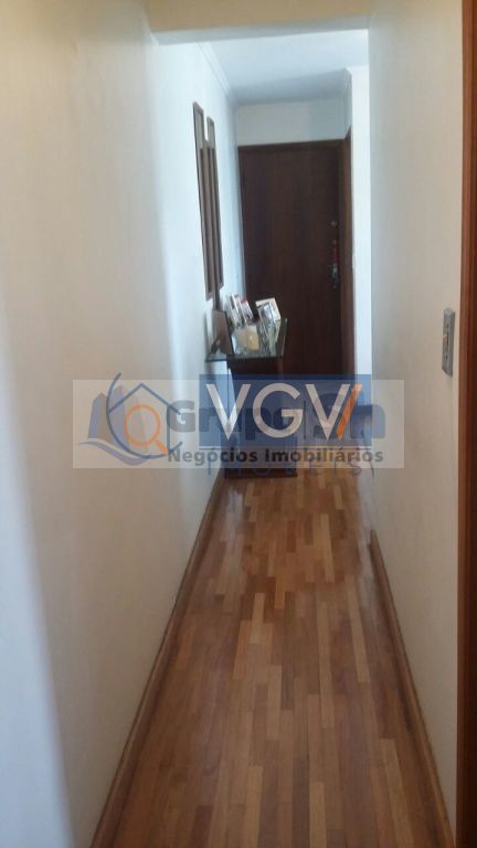 Apartamento à venda com 2 quartos, 62m² - Foto 5