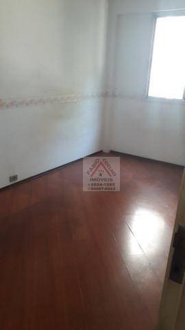 Apartamento à venda com 2 quartos, 60m² - Foto 11