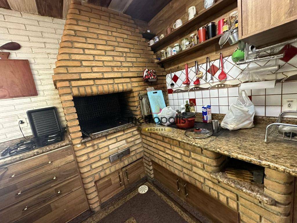 Sobrado à venda com 3 quartos, 220m² - Foto 81