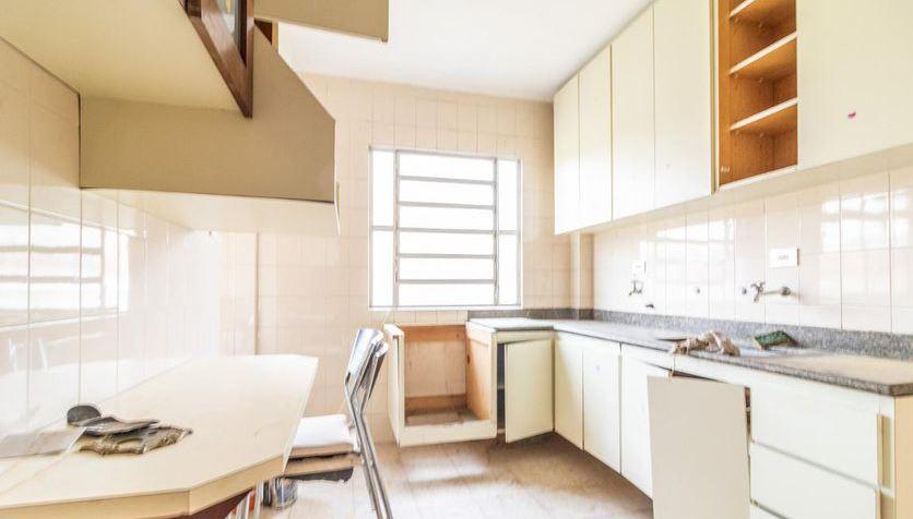 Apartamento à venda com 2 quartos, 60m² - Foto 4