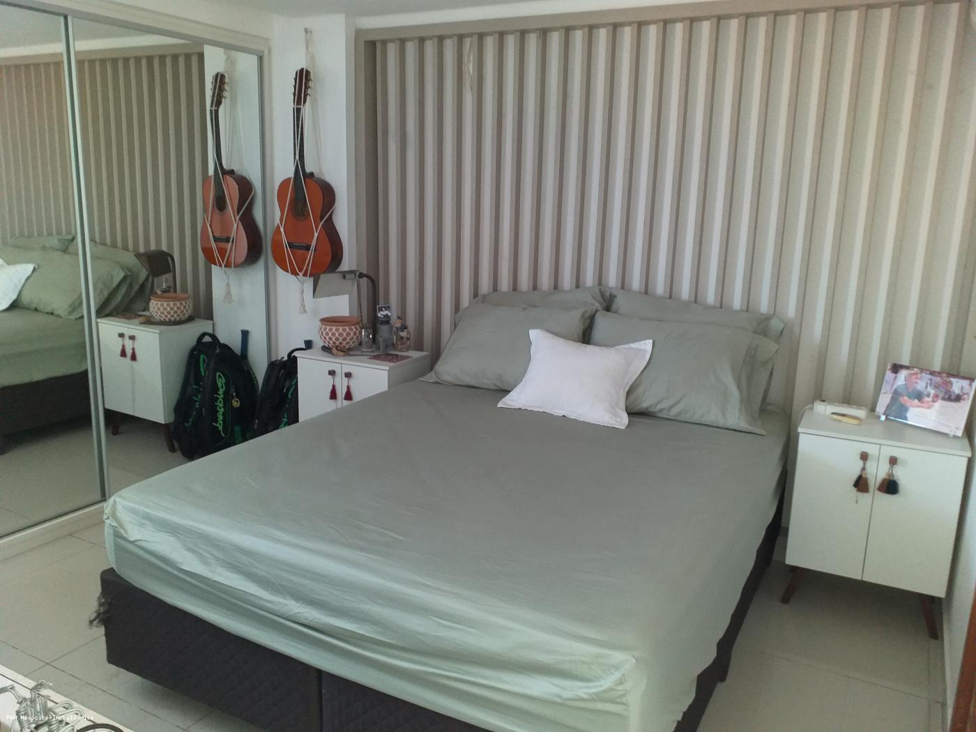 Apartamento para alugar com 3 quartos, 120m² - Foto 19