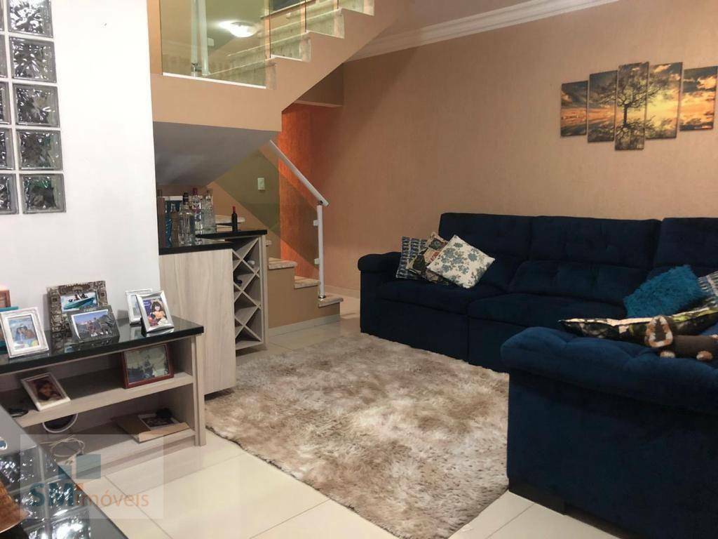 Sobrado à venda com 3 quartos, 167m² - Foto 1