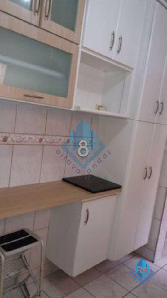 Apartamento à venda com 2 quartos, 67m² - Foto 2