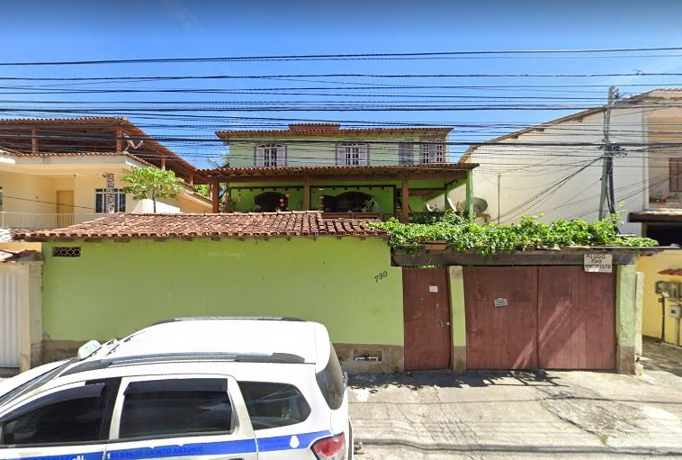 Casa à venda com 2 quartos, 78m² - Foto 1