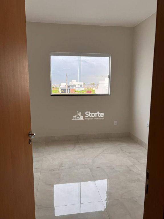 Casa à venda com 3 quartos, 124m² - Foto 12