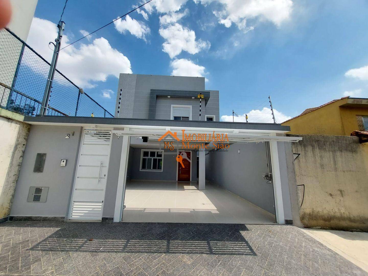 Casa à venda com 3 quartos, 316m² - Foto 3