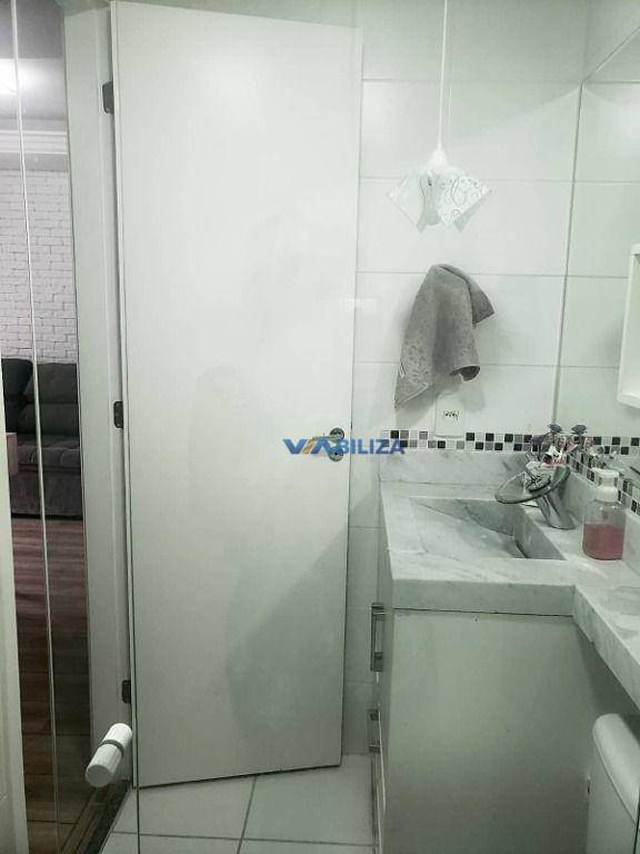 Apartamento à venda com 2 quartos, 62m² - Foto 9