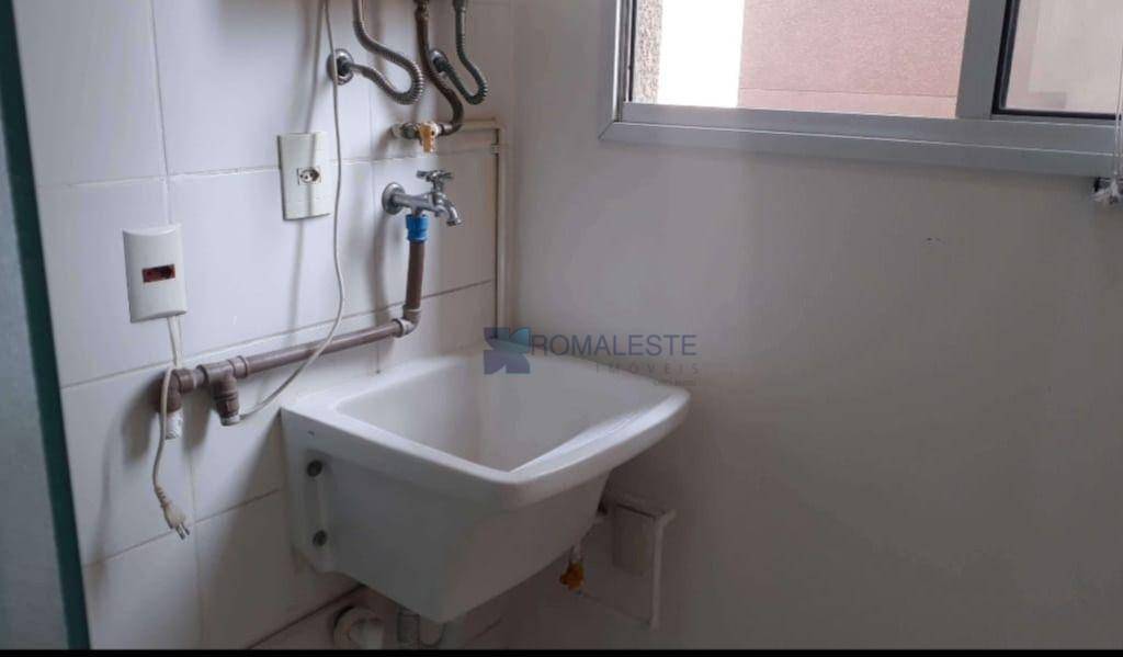 Apartamento à venda com 2 quartos, 44m² - Foto 6