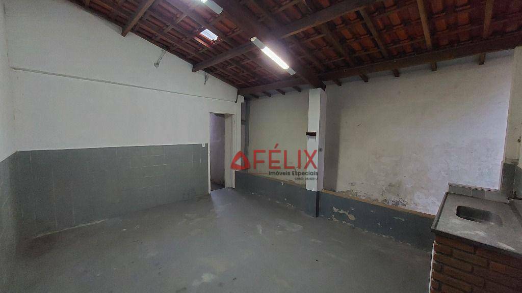 Casa à venda com 4 quartos, 150m² - Foto 8