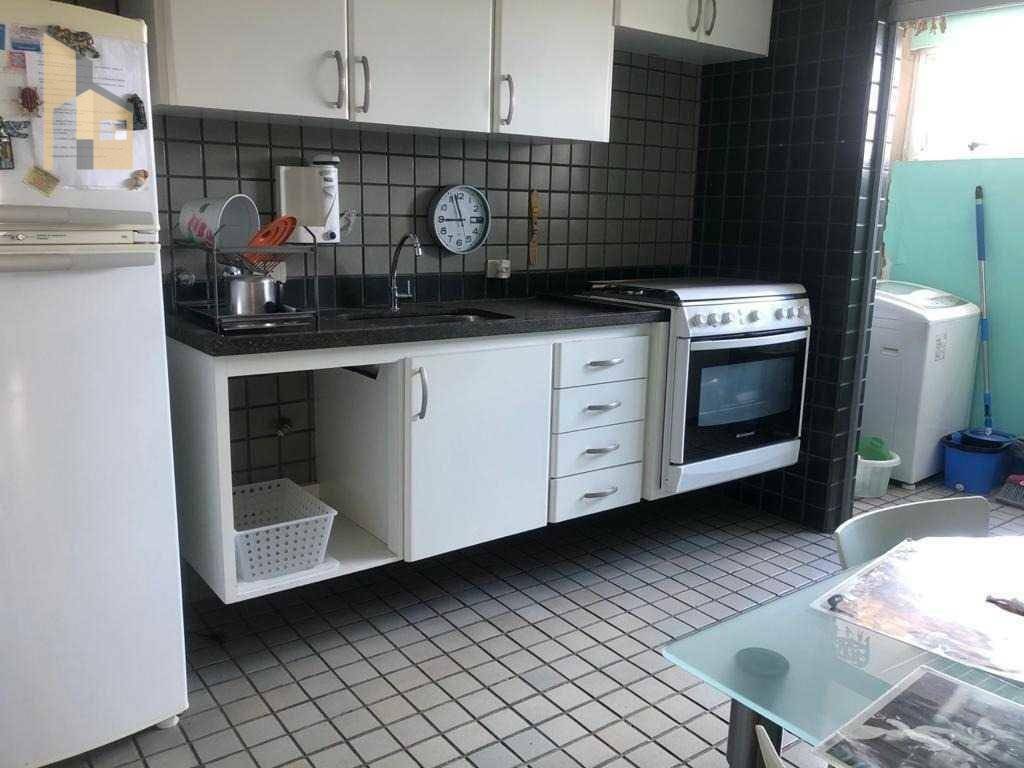 Apartamento à venda com 2 quartos, 77m² - Foto 5