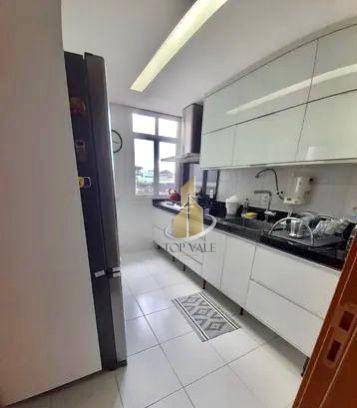 Apartamento à venda com 3 quartos, 105m² - Foto 4