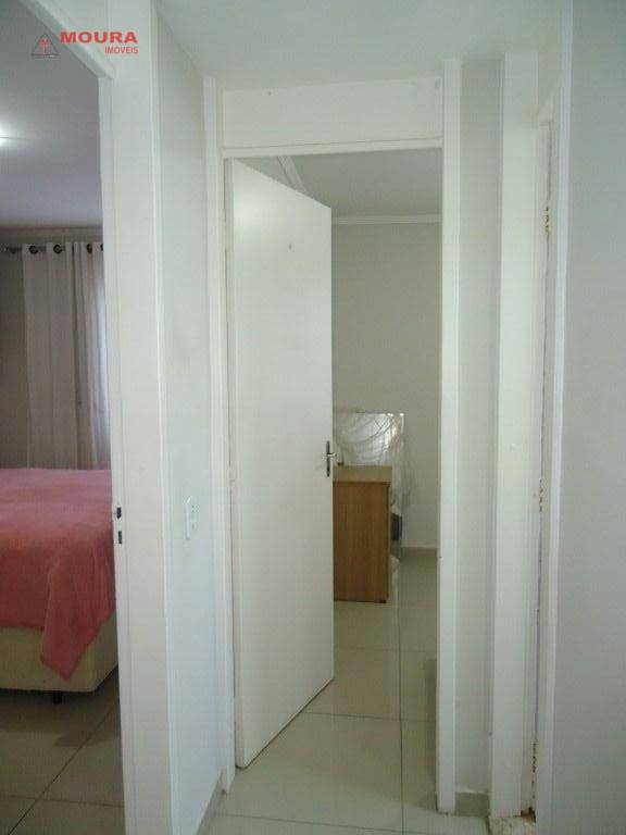 Apartamento à venda com 2 quartos, 64m² - Foto 14