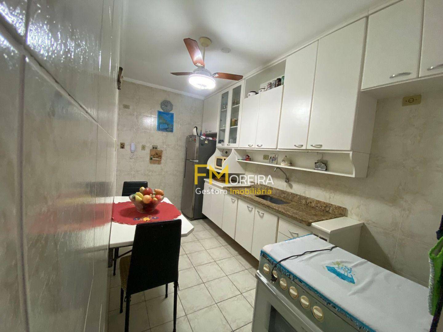 Apartamento à venda com 2 quartos, 81m² - Foto 2