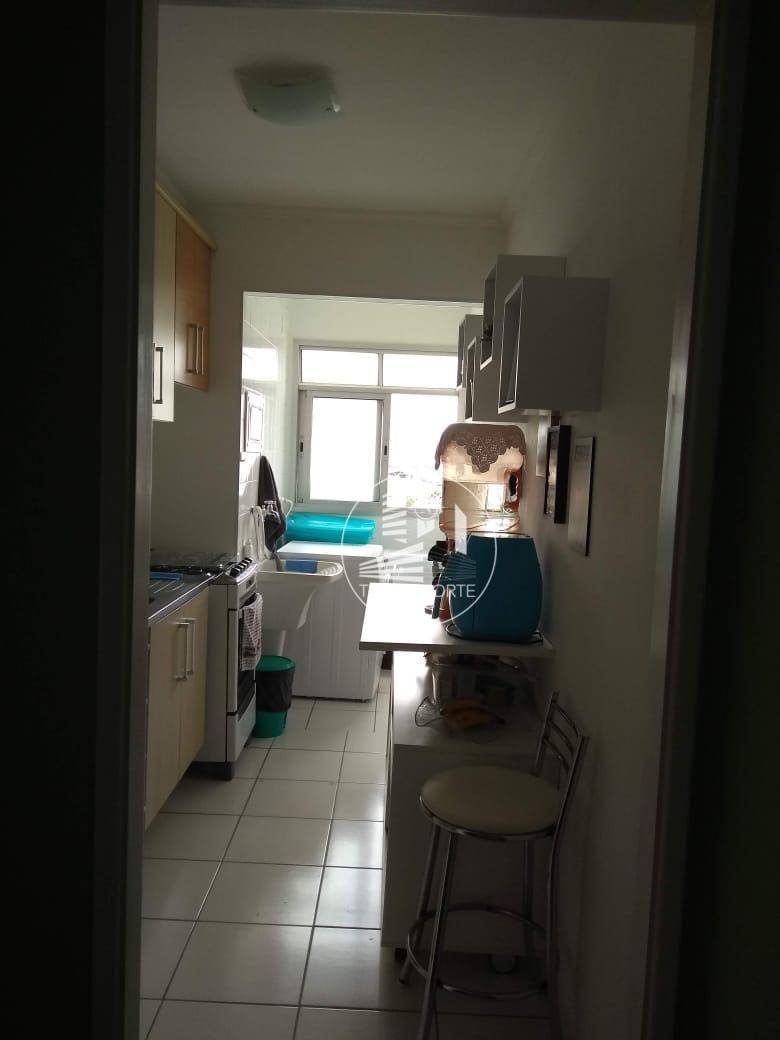 Apartamento à venda com 2 quartos, 46m² - Foto 12