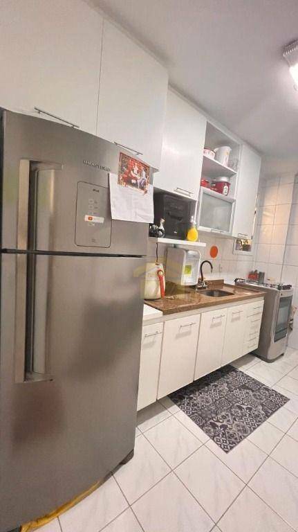 Apartamento à venda com 2 quartos, 63m² - Foto 28