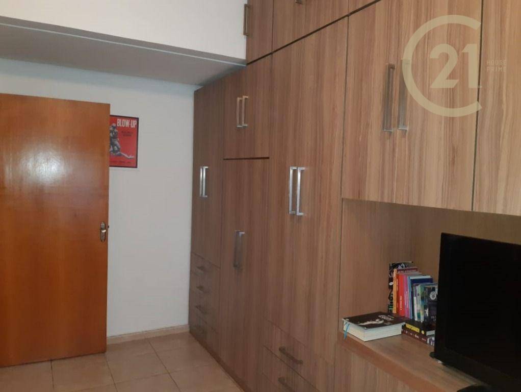 Apartamento à venda com 3 quartos, 105m² - Foto 7