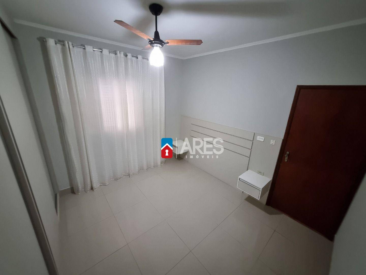 Casa à venda com 2 quartos, 100m² - Foto 16